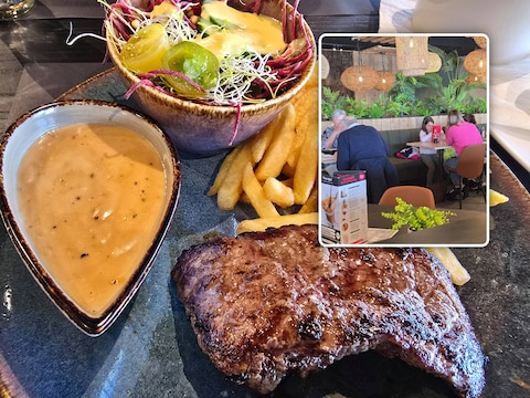 Steak friet in Bistro D., Inzet: Het interieur van Bistro D oogt een pak warmer dan vroeger.