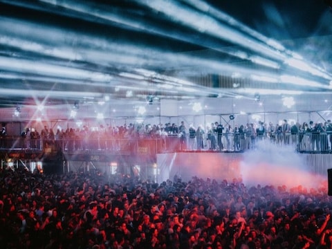 Zonnewende is vooral bekend door het openluchtfestival achter Antwerp Expo.