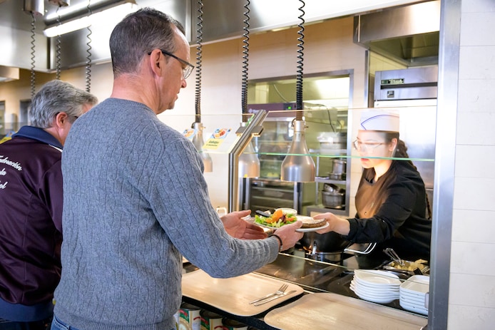 9/10 voor amper 14,99 euro, maar ook een 0/10. Topchef Luc Bellings ...