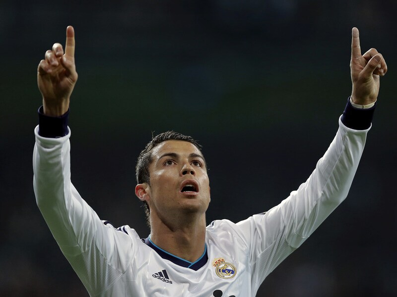 Drie knappe treffers van Ronaldo zorgden mee voor een 4-0 eindstand