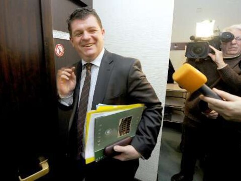 "Dit wordt geen doofpot", zei commissievoorzitter Bart Tommelein.