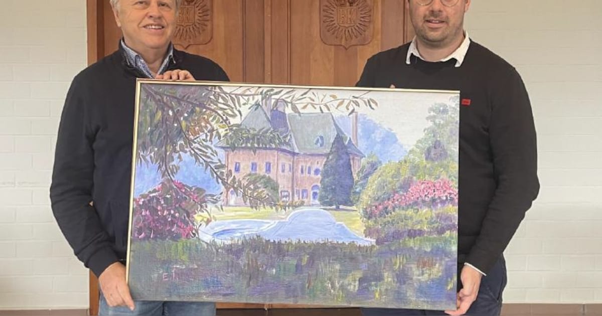 Luchtgevecht uit de Eerste Wereldoorlog en schilderij van de villa zelf: kleinkinderen schenken fami