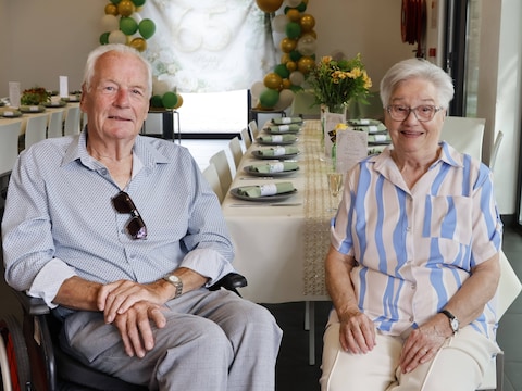 Verrassingsfeest voor briljanten jubileum 
van Eliane en Jef.