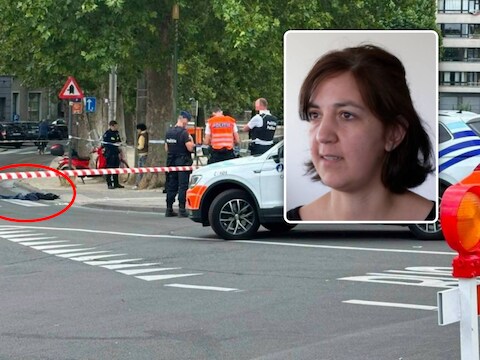 De politie zette de plaats van de steekpartij, aan Ham in Gent, helemaal af. Op straat lag bebloede kledij (omcirkeld). Inzetfoto: Evelien De Ridder van het parket van Oost-Vlaanderen.