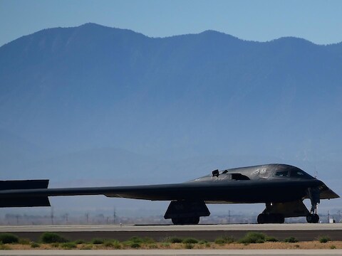 Een Amerikaanse B-2 Stealth Bomber.