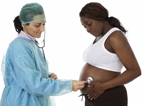 Prenatale zorg is noodzakelijk voor het opsporen van infecties en complicaties.
