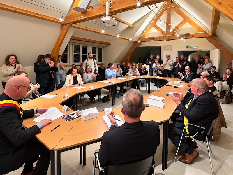 Archiefbeeld van de gemeenteraad in Spiere-Helkijn.