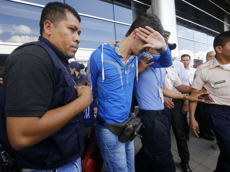 Eén van de gearresteerde Syriërs in Honduras.