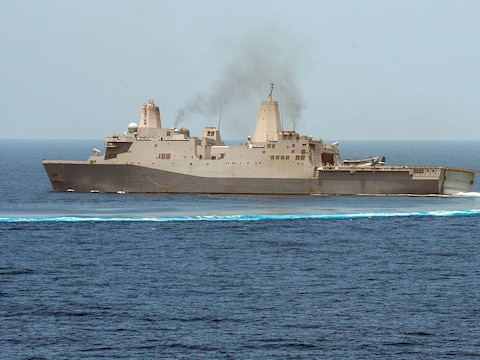 De USS Mesa Verde.