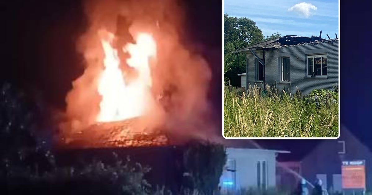 Pas verkocht huis raakt na blikseminslag vernield, maar wie draait voor schade op? “Het compromis wa
