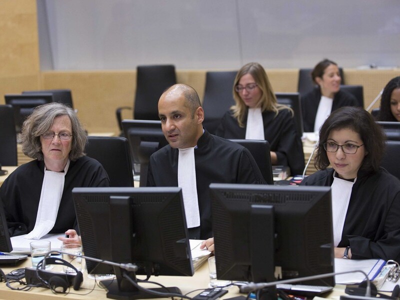 Beelden uit het Internationaal Strafhof voor een hoorzitting over Libië.
