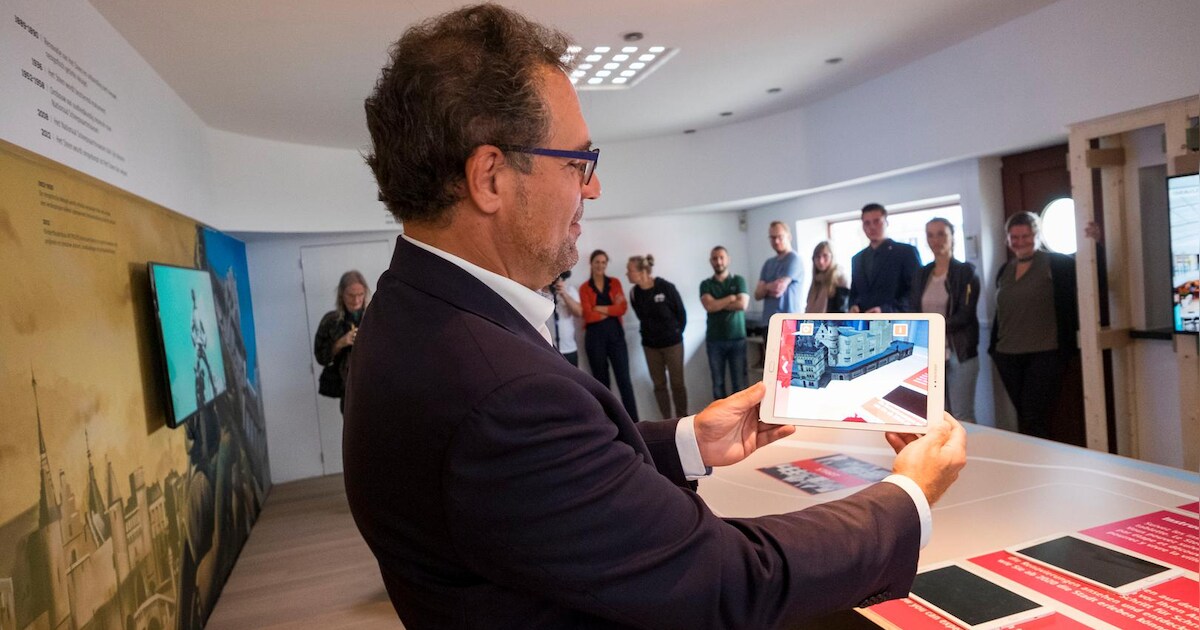 Infokiosk Het Steen vormt brug tussen oud en nieuw