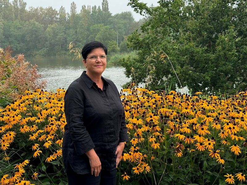 Van Senaat en Vlaams Parlement tot het schepencollege: Gerda Van Steenberge krijgt titel van ereschepen in Erpe-Mere