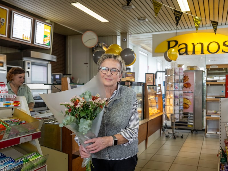 Maria Callaert vierde haar 75ste verjaardag en gaat met pensioen. Ze was jarenlang het vertrouwde gezicht bij Tunnel Car-Wash en de Panos-shop.