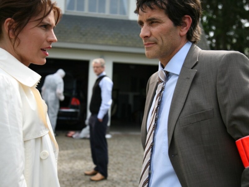 Joke Devynck en Koen De Bouw in 'Vermist'.