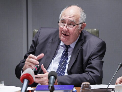 Wat er met de burgemeestersvoordracht van Francis Vermeiren (foto) moet gebeuren, laat de Raad over aan de Vlaamse regering.