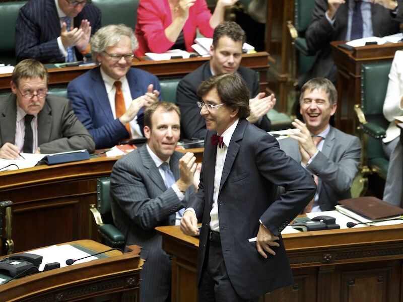 Premier Elio Di Rupo en de bevoegde staatssecretarissen voor Institutionele Hervormingen Wathelet en Verherstraeten.