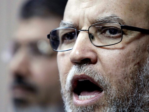 Essam el-Erian, een hoge vertegenwoordiger van de Moslimbroederschap. Zijn partij kreeg naar eigen zeggen geen uitnodiging om tot het nieuwe Egyptische kabinet toe te treden.