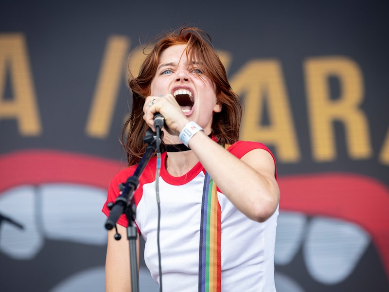 “Hallo Glastonbury!”: Maria Iskariot bracht brutale, onverslaanbare Vlaamse jeugdigheid naar Pukkelpop