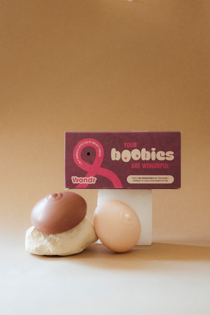Nieuwe campagne moet vrouwen herinneren aan borstonderzoek: Think Pink en Wondr  lanceren 'Boobie Bars' | Medisch advies | hln.be