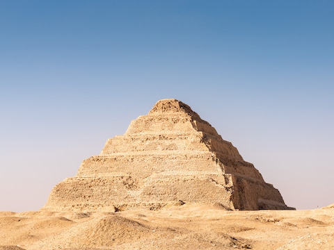 De trappiramide van Djoser.