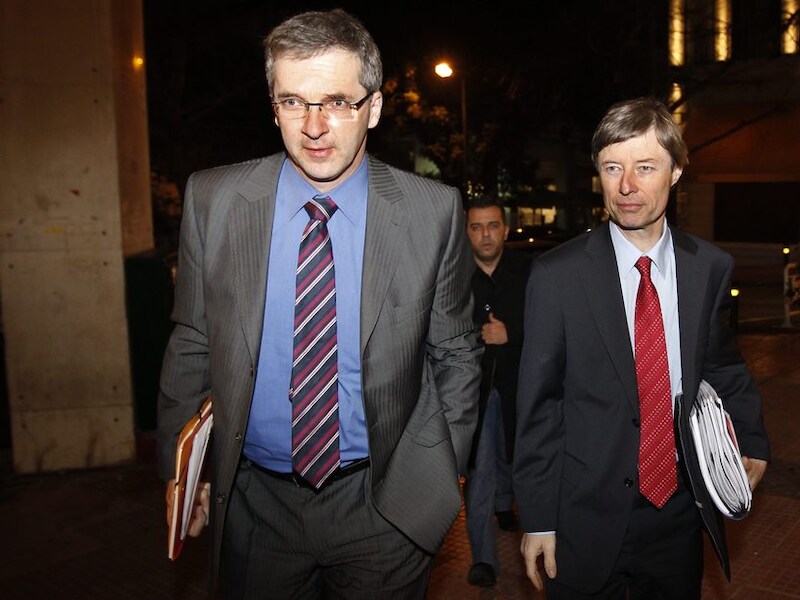 Klaus Masuch van de Europese Centrale Bank en voorzitter van de Europese Commissie Matthias Morse in Athene.