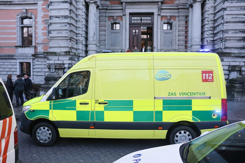Er kwam een ambulance ter plaatse