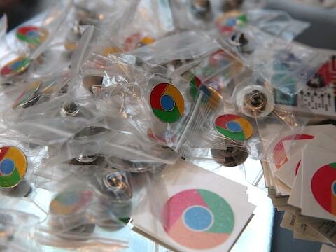Promotiemateriaal van Google met het Chrome-logo.