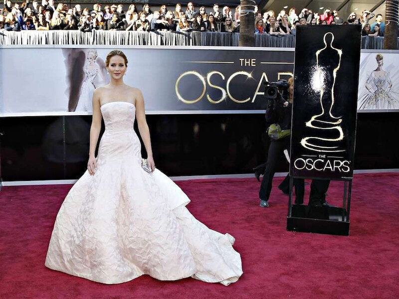 Jennifer Lawrence op de rode loper van de Oscars