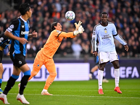 Blunder van Yann Sommer, maar de schade viel mee: waarom doelman van Club Brugge geen rood kreeg na dom handspel