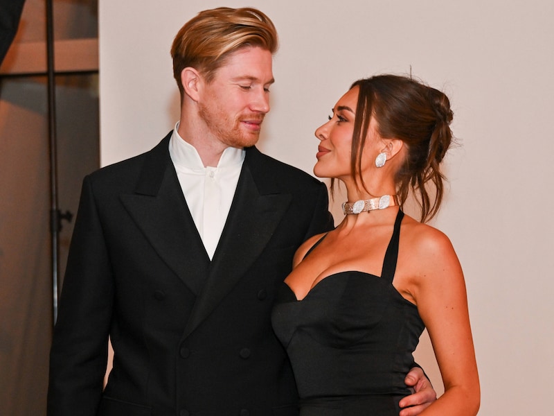 “Net toen we onze flow een beetje vonden, ben ik uitgevallen”: hoe Kevin De Bruyne en Michele proberen te aarden in Napels