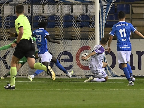 Van Eenoo en Beerschot behouden ongeslagen status na zege tegen Jong Genk: “We maken het de trainer niet gemakkelijk”  