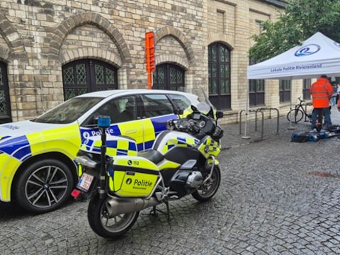 De politie van de zone Rivierenland, waartoe Mechelen, Willebroek, Bornem en Puurs-Sint-Amands behoren, tijdens een verkeersactie.