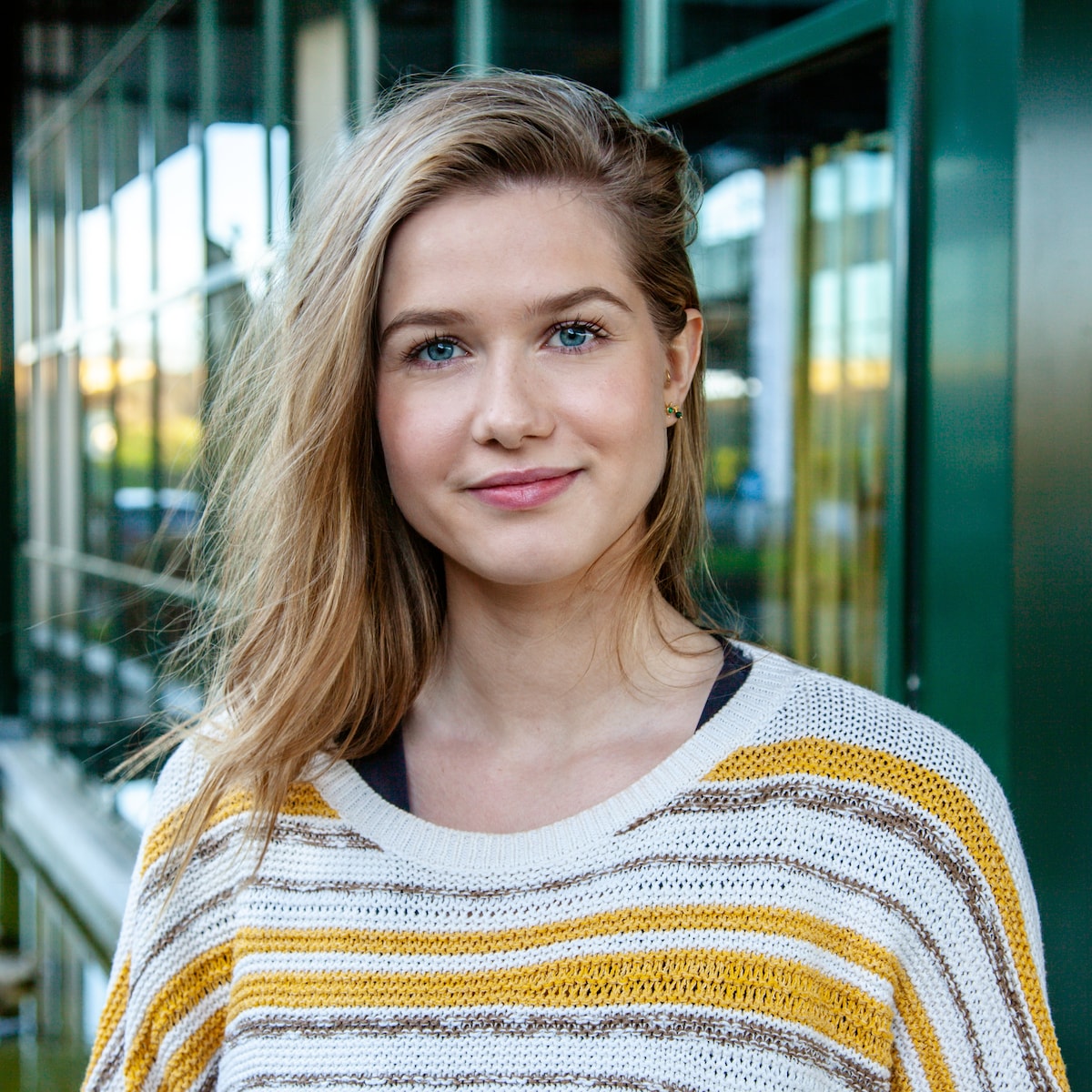 Charlotte Sieben vervangt Sarah-Lynn Clerckx als Louise in 'Familie': “Ik  weet nog altijd niet hoe de makers aan mijn nummer zijn geraakt” | TV |  hln.be