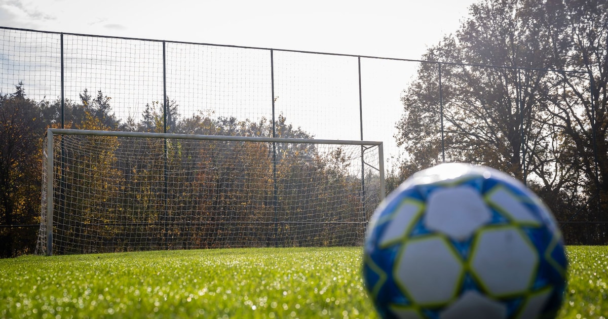 Hoe deden de voetbalclubs uit Kapelle-op-den-Bos het afgelopen weekend in hun reeks?