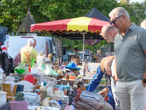 Illustratiebeeld rommelmarkt