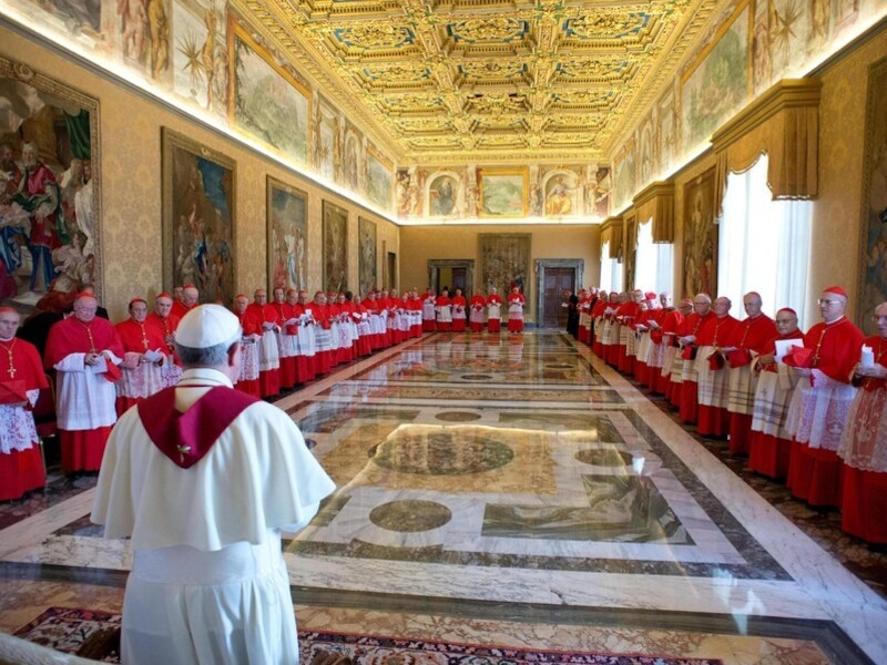 Paus Franciscus maandag tijdens de internationale bijeenkomst voor de vrede in Vaticaanstad.