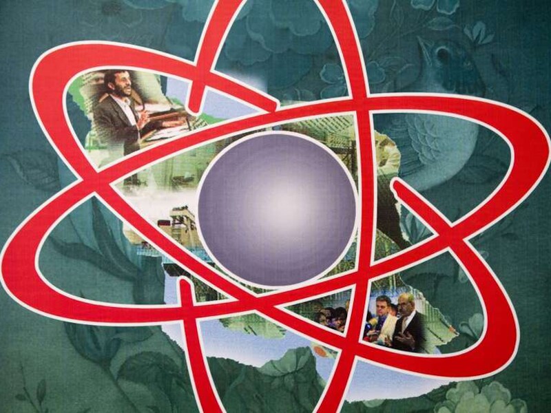 Het logo van nucleaire energie.