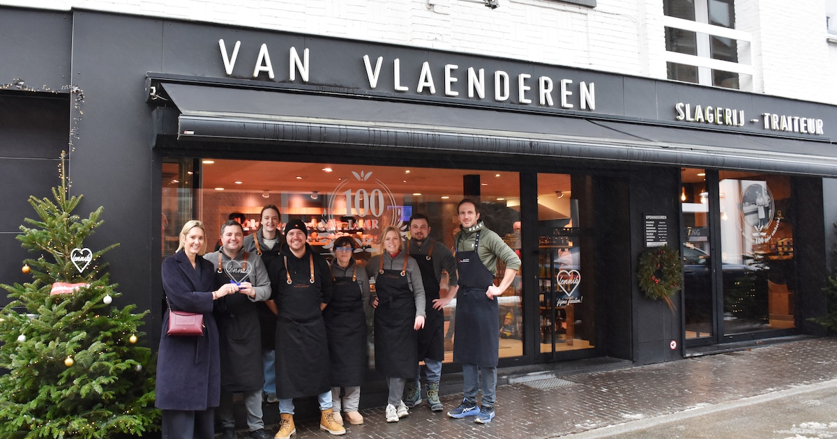 Slagerij Van Vlaenderen is de mooist versierde winkel van Lennik ...