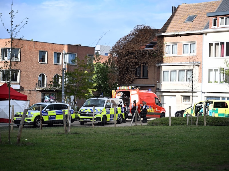 Politie, brandweer en ziekenwagen kwamen ter plaatse. 