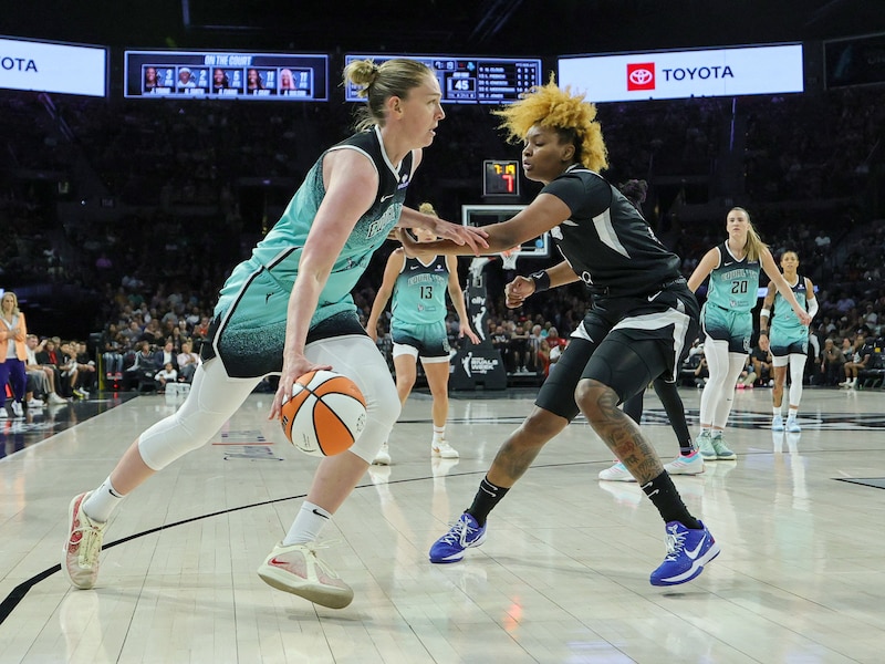 Ondanks 24 punten van topschutter Emma Meesseman: New York Liberty gaat onderuit bij Las Vegas Aces