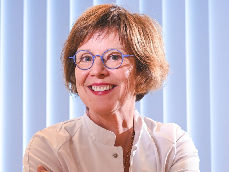 Dit doet borstchirurg Nathalie Degrieck (60) zelf om haar risico op borstkanker te verlagen: “Het is niet zo dat je álles moet laten”