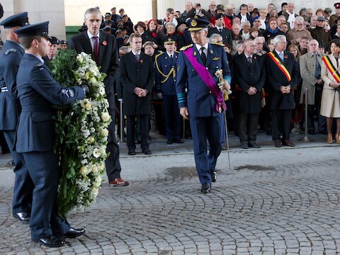 Onder meer kroonprins Filip woonde de plechtigheid bij.