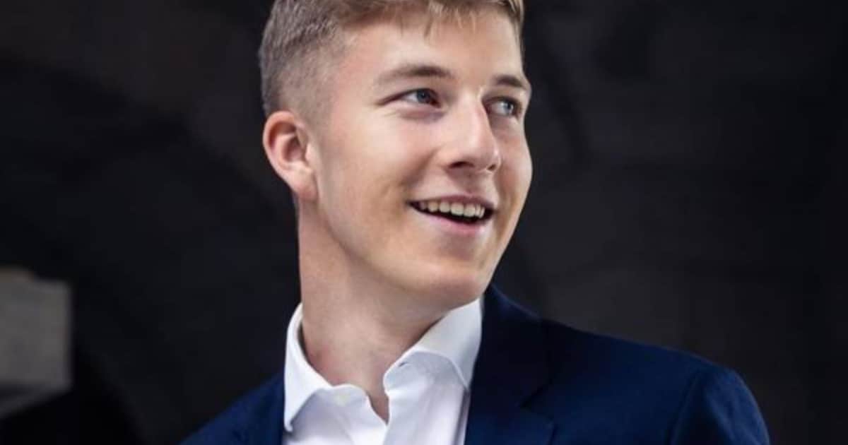 Prins Emmanuel verandert in stilte van studierichting en trekt naar ...
