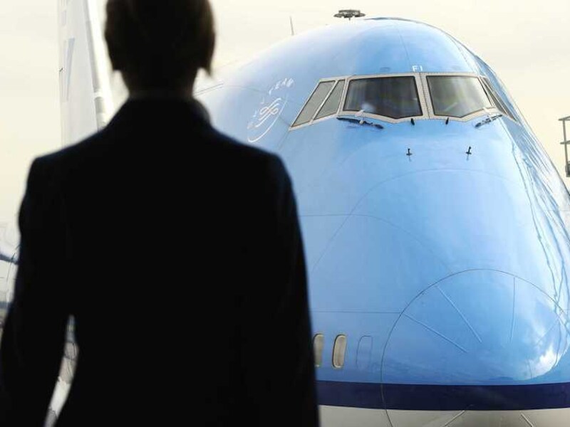 Een toestel van de KLM op Schiphol.