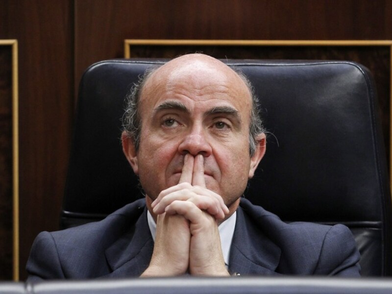 De Spaanse minister van Economie Luis de Guindos.
