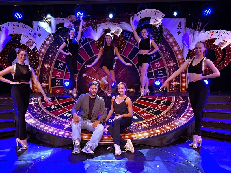 Jubileumshow Cabaret Magiq belooft vonken en vuur: “Lat hoger dan ooit”