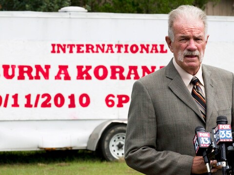 Terry Jones haalde twee jaar geleden al het wereldnieuws toen hij ermee dreigde korans te verbranden ter nagedachtenis van de aanslagen van 9/11.