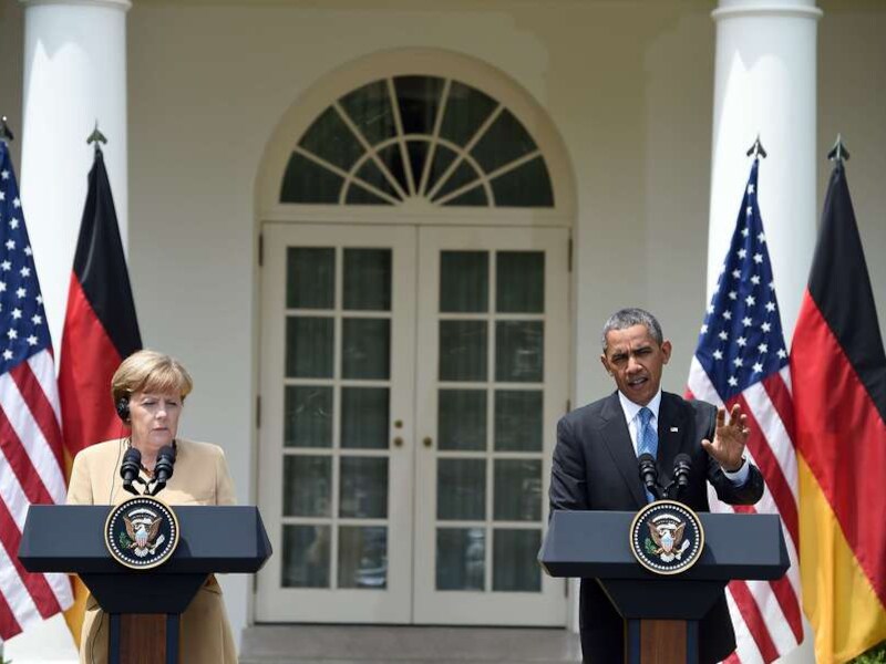 De Duitse Bondskanslier Angela Merkel en Amerikaanse president Barack Obama beantwoordden gisteren vragen van de pers.
