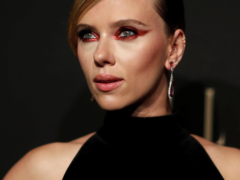 Rami Malek en Scarlett Johansson presenteren Golden Globes
